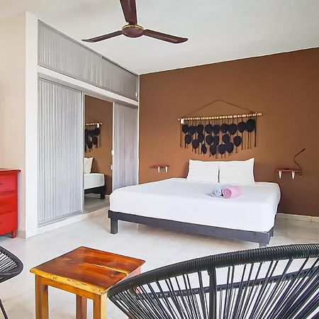 Spanglish Hostel 巴利亚多利德 外观 照片